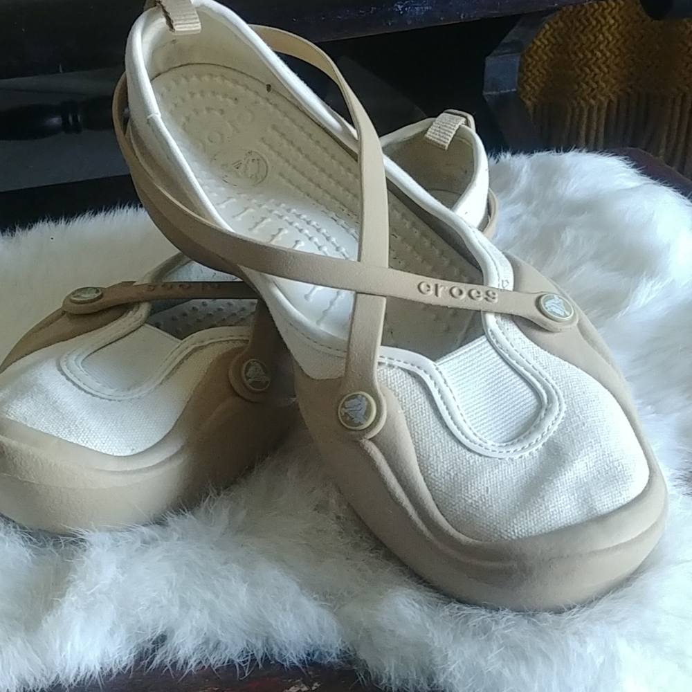 Croc Slip on's
